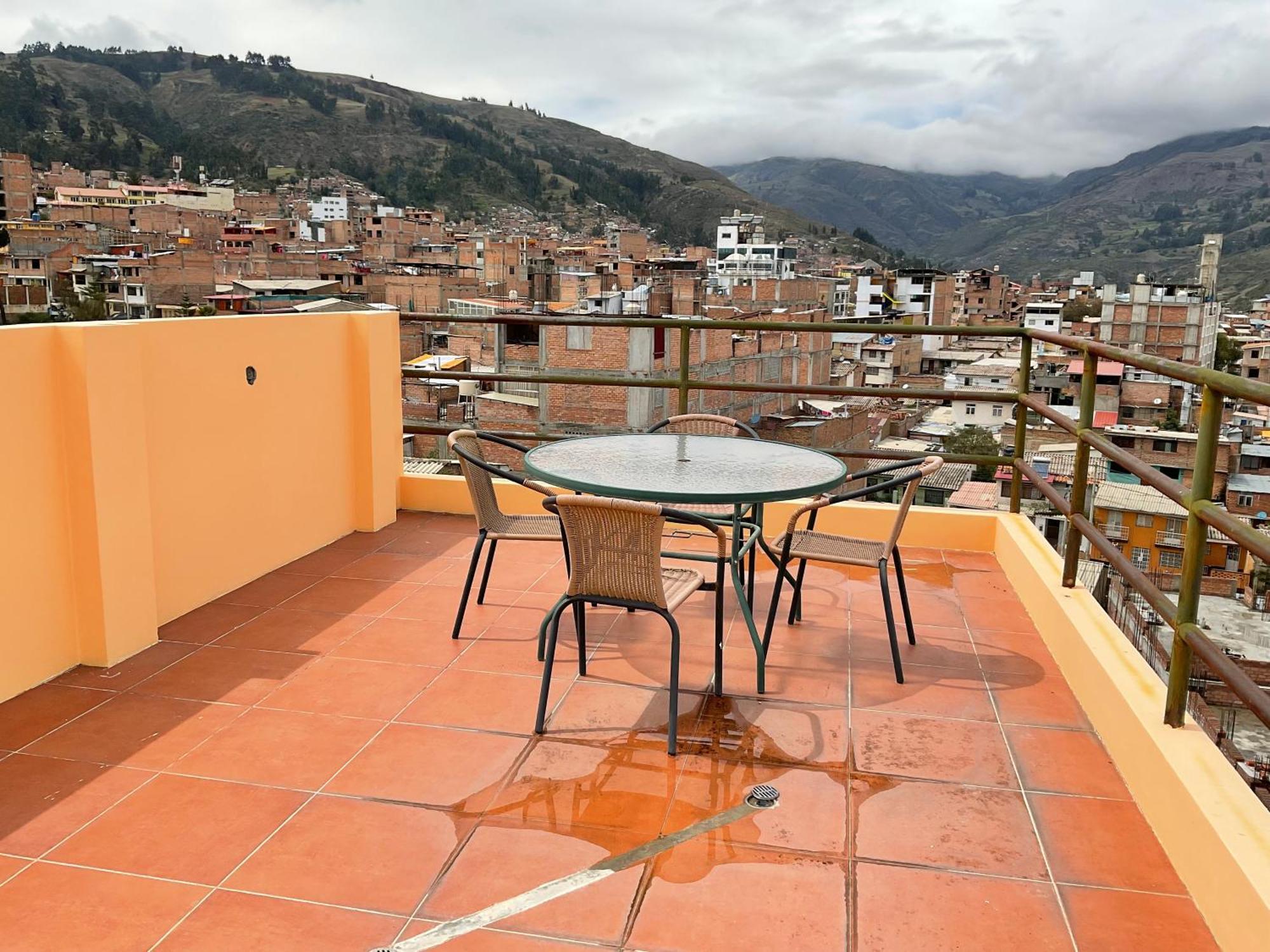 La Casa De Zarela Hotel Huaraz  Bagian luar foto